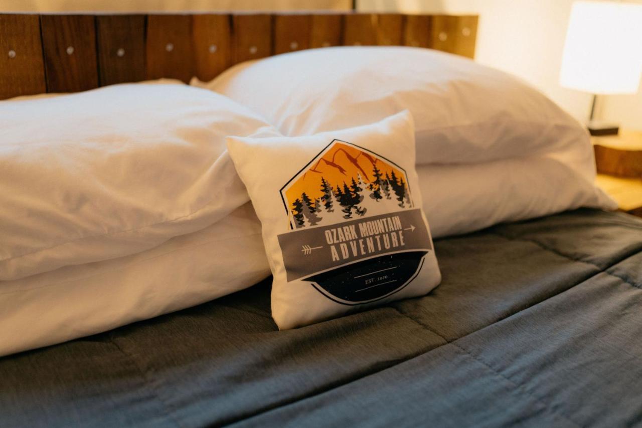 Hotel Treehouse Cozy Glamping Site Branson Exterior foto
